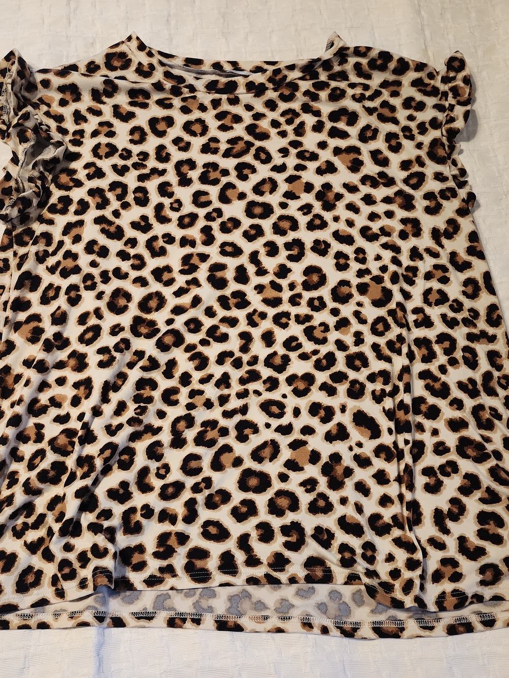 JODIFL Leopard Print Short Sleeve Tee in Cream, Tan, Black